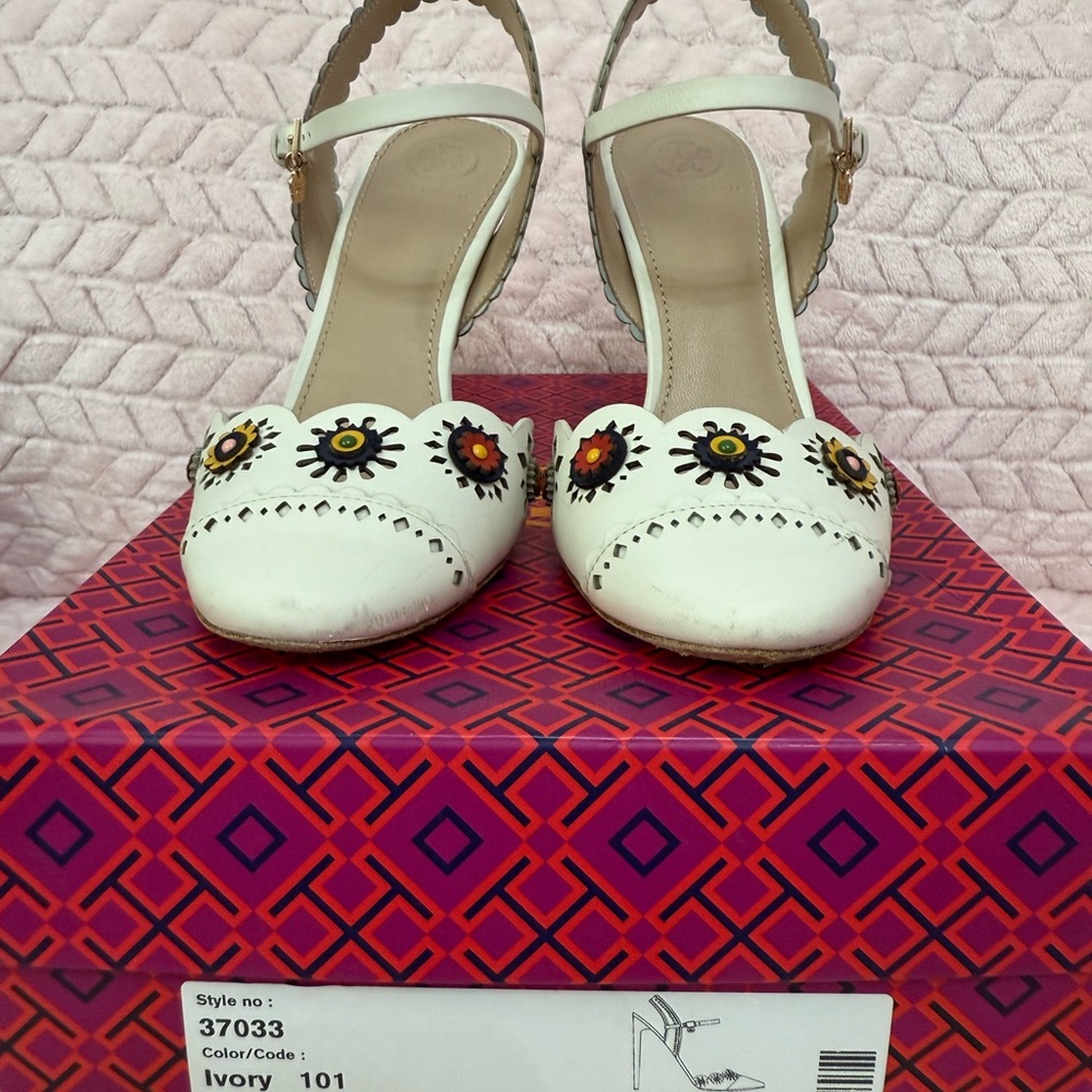 Beautiful Tory Burch Marguerite Slingback High Heels Ivory Floral Leather Sz 6.5 - Picture 2 of 11